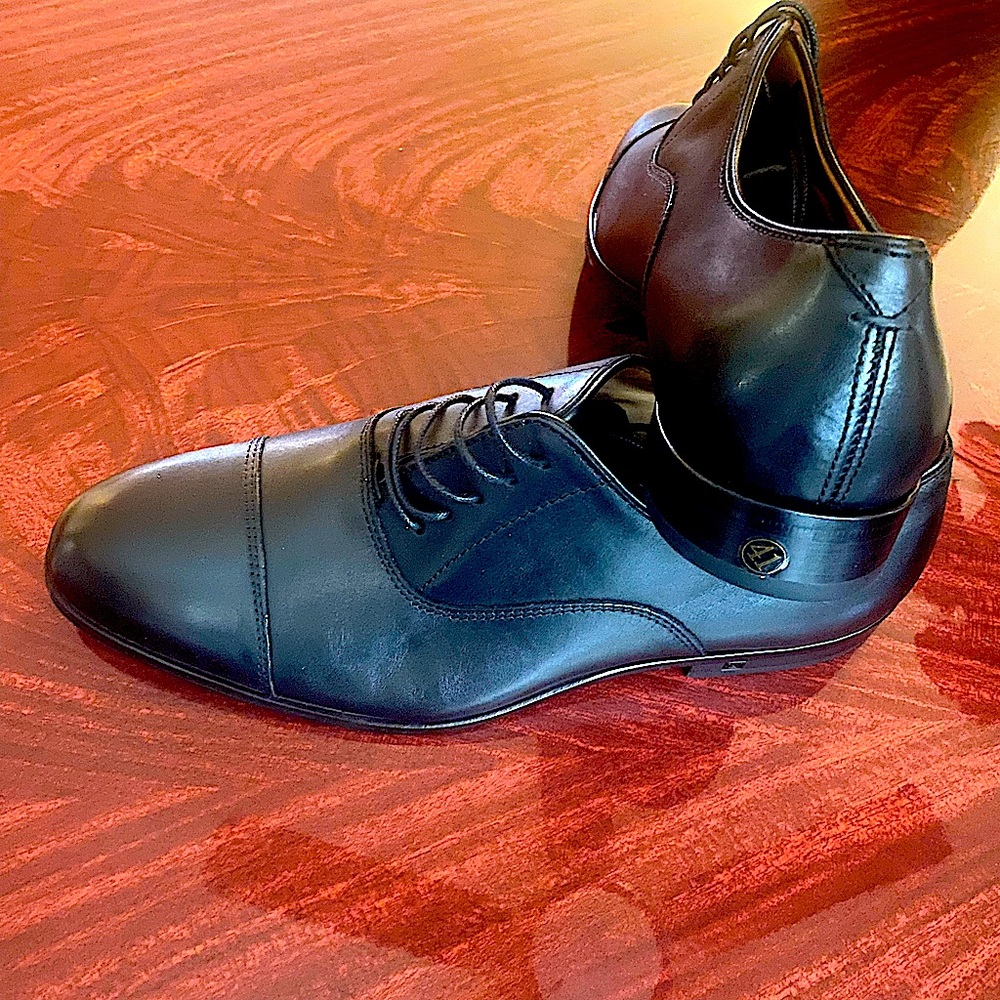 Louis Vuitton Black Leather Lace Up Derby Size 41 ( 8 )